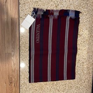 Valentino 100% lana wool scarf